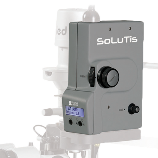 Το SoLuTis, είναι ένα Q-switched laser για επιλεκτική laser τραμπεκουλοπλαστική (SLT) με μήκος κύματος 532nm, το οποίο μπορεί να προσαρμοστεί πρακτικά σε όλες τις συμβατικές σχισμοειδείς λυχνίες.